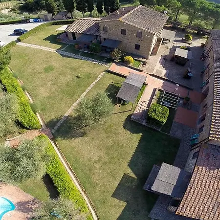 Aietta Tuscan Holidays * מונטאיונה