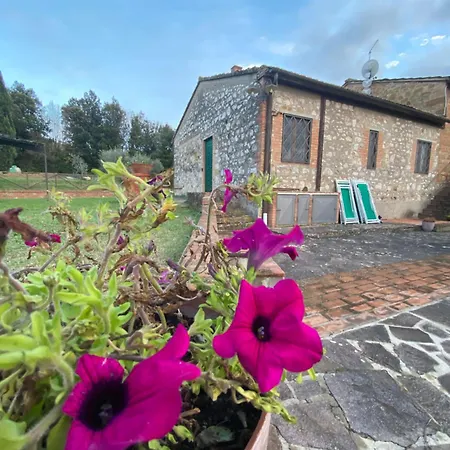 Aietta Tuscan Holidays *