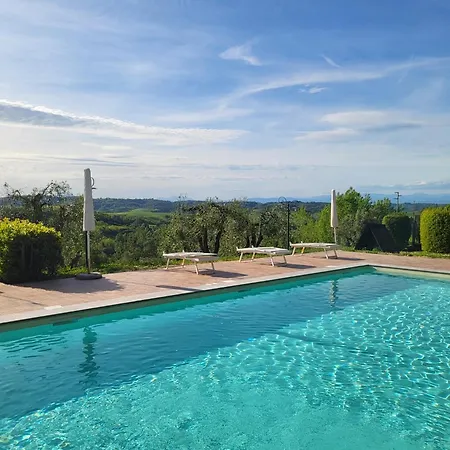 Aietta Tuscan Holidays * מונטאיונה